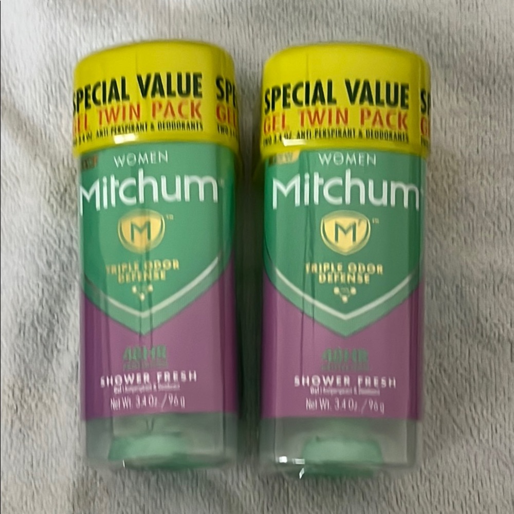 2 Mitchum Women's Shower Fresh Gel Deodorant Twin Pack